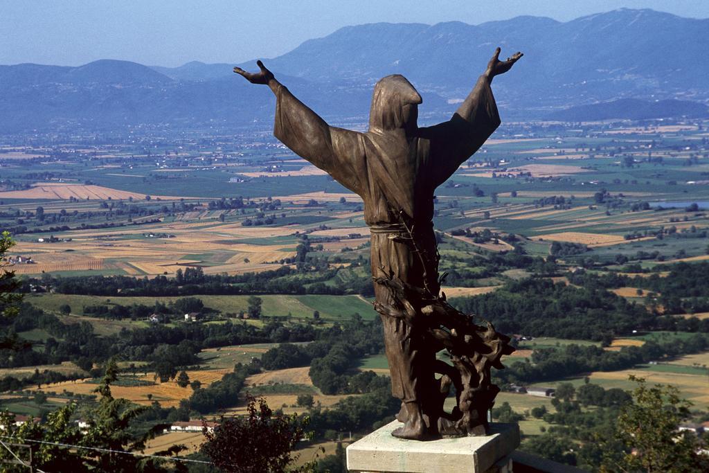 L'Angelo pellegrino miniappartamenti Rieti Camera foto